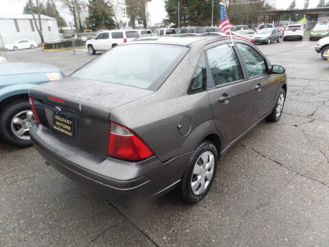 2005 Ford Focus ZX4 SE