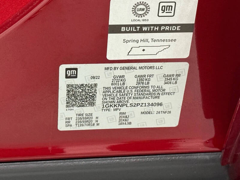 2023 GMC Acadia Denali