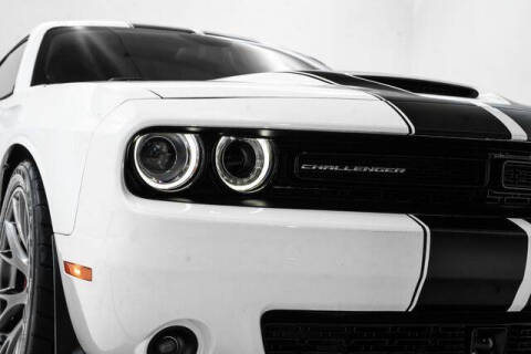 2016 Dodge Challenger SRT 392