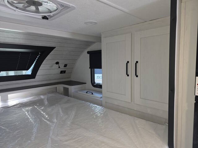 2026 Palomino BACKPACK HS2902