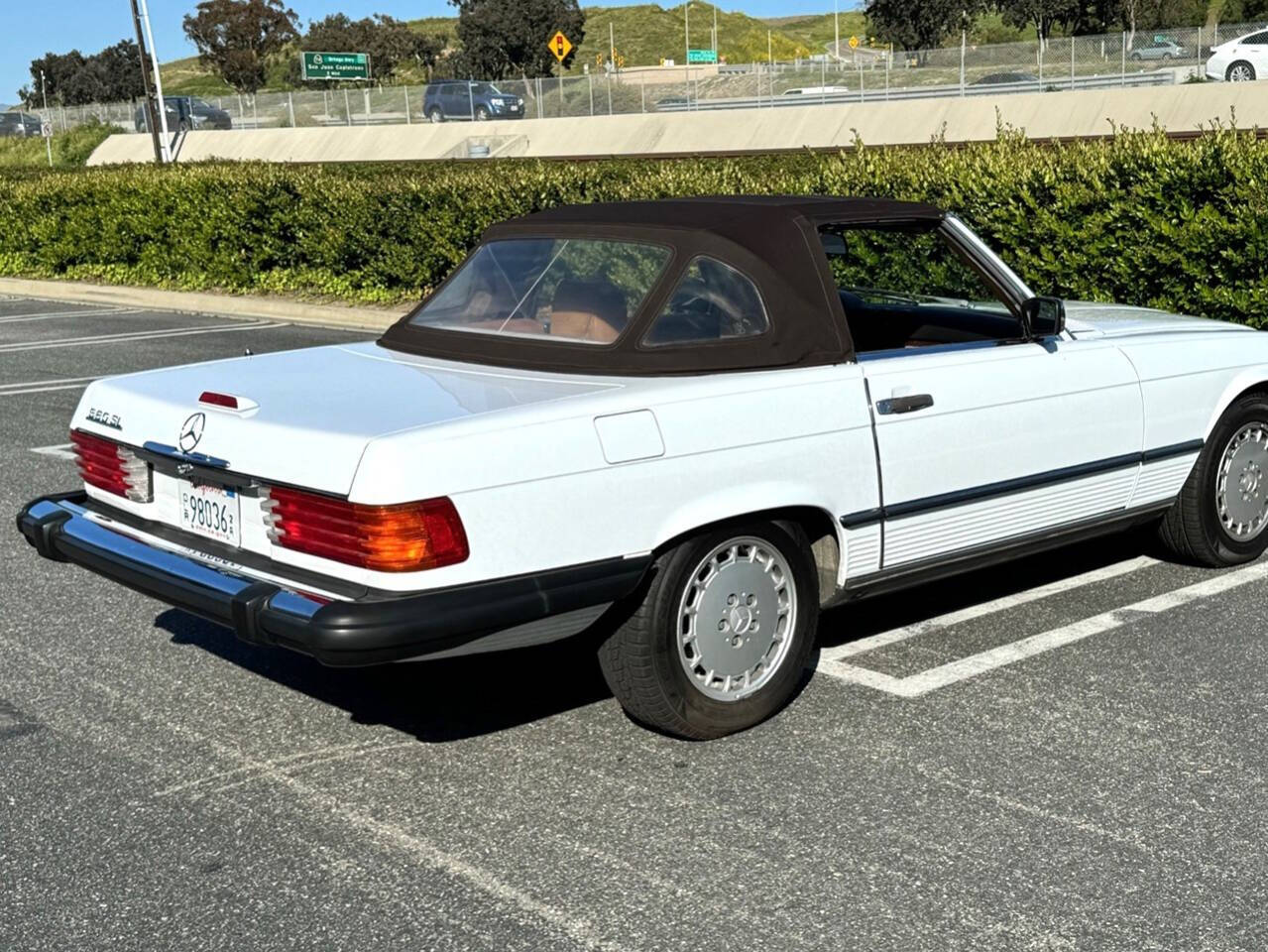 1989 Mercedes-Benz 560-Class for sale at DE AUTOS INC in San Juan Capistrano, CA