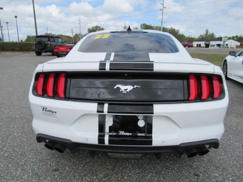 2022 Ford Mustang EcoBoost