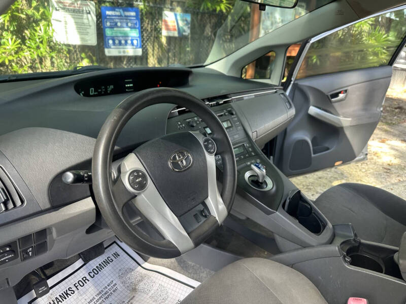 2011 Toyota Prius Two