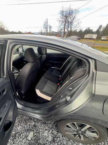 2021 Nissan Versa SV