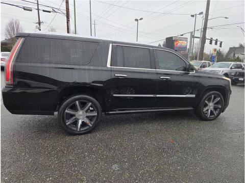 2015 Cadillac Escalade ESV Premium
