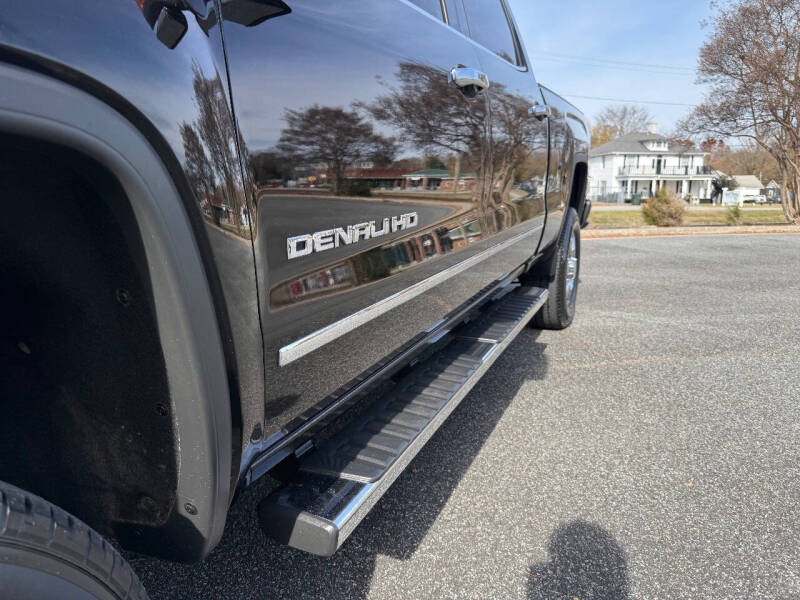 2018 GMC Sierra 2500HD Denali