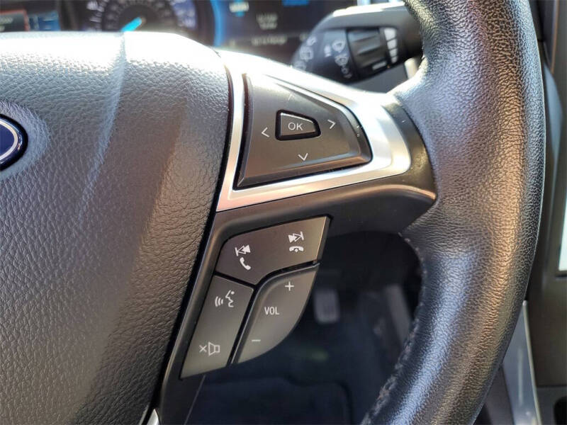 2021 Ford Edge Titanium