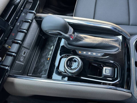 2025 GMC Canyon Denali