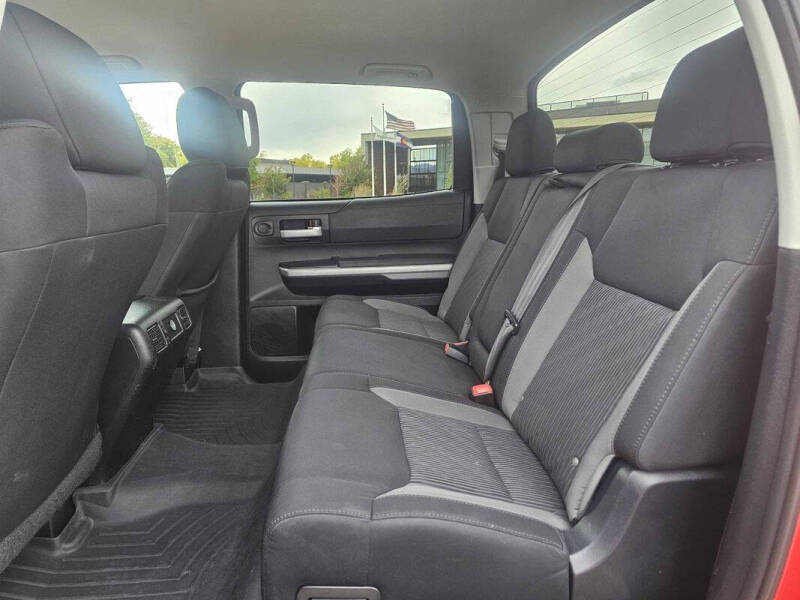 2014 Toyota Tundra SR5