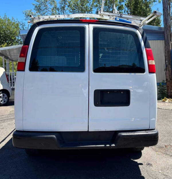 2012 Chevrolet Express 2500