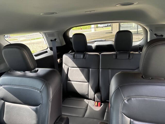 2022 Ford Explorer for sale at Metz Auto & Outdoors in Syracuse, IN