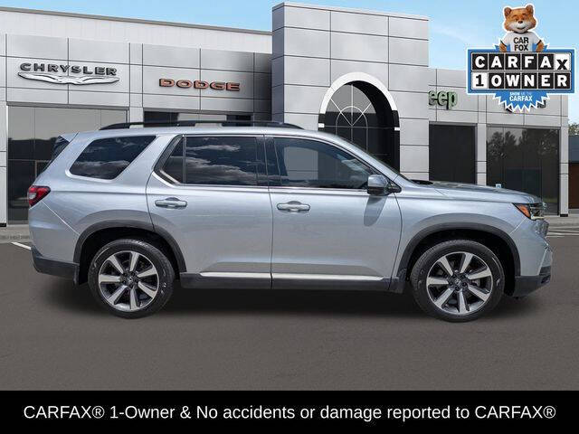 2023 Honda Pilot Elite