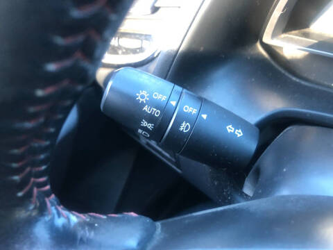 2016 Mazda MAZDA3 i Touring