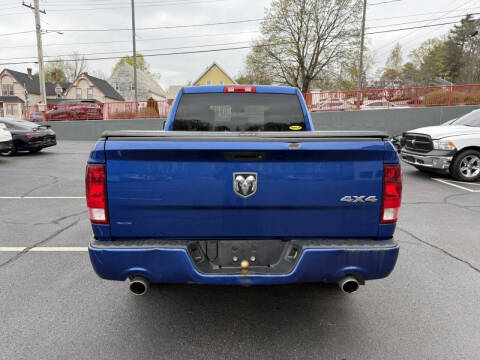 2017 RAM 1500 Express
