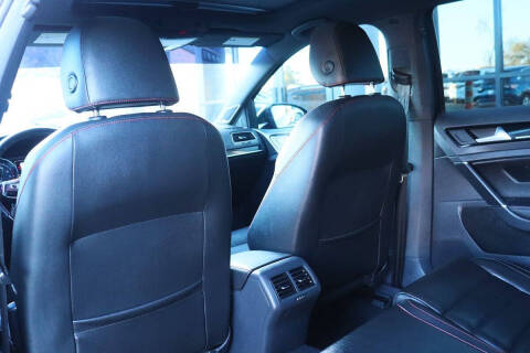 2015 Volkswagen Golf GTI SE