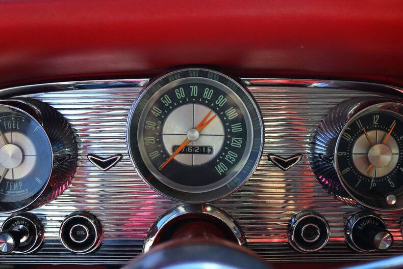 1958 Ford Thunderbird