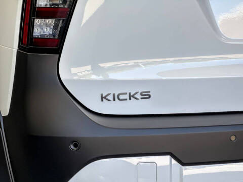 2026 Nissan Kicks S