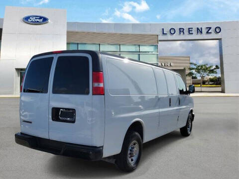 2021 Chevrolet Express 2500