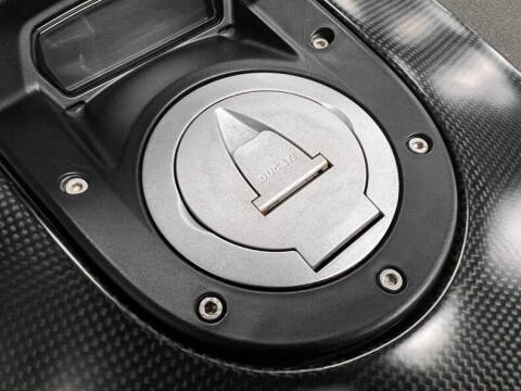 2012 Ducati Diavel Carbon Series