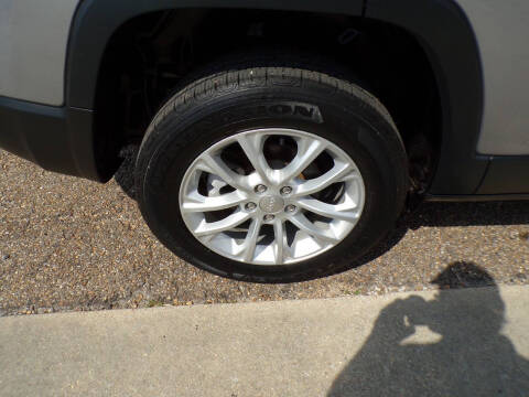 2020 Jeep Cherokee Latitude