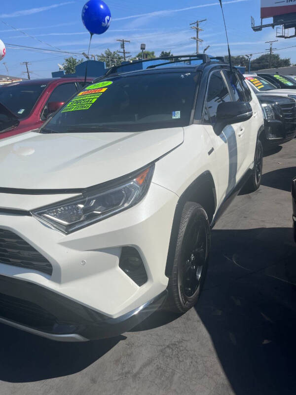 2020 Toyota RAV4 Hybrid for sale at LA PLAYITA AUTO SALES INC in South Gate CA