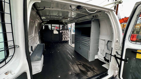 2010 Ford E-Series E-250