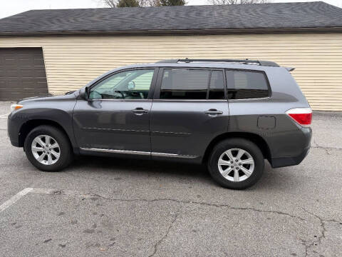 2013 Toyota Highlander SE