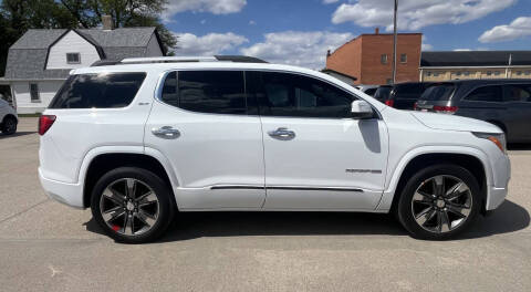 2017 GMC Acadia SLT-2