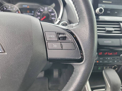 2023 Mitsubishi Eclipse Cross SE