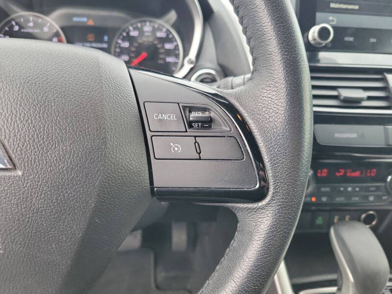 2023 Mitsubishi Eclipse Cross SE