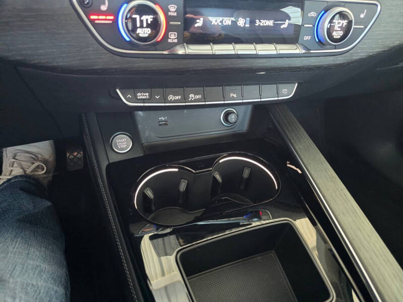 2023 Audi A4 quattro S line Prem Plus 45 TFSI