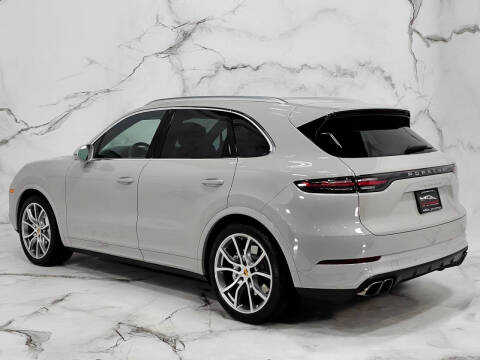 2020 Porsche Cayenne Turbo