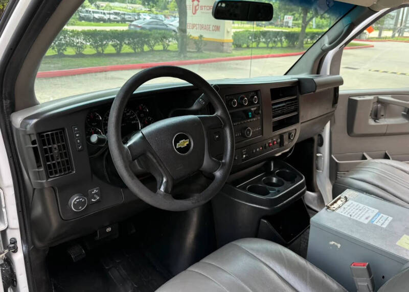 2015 Chevrolet Express 2500