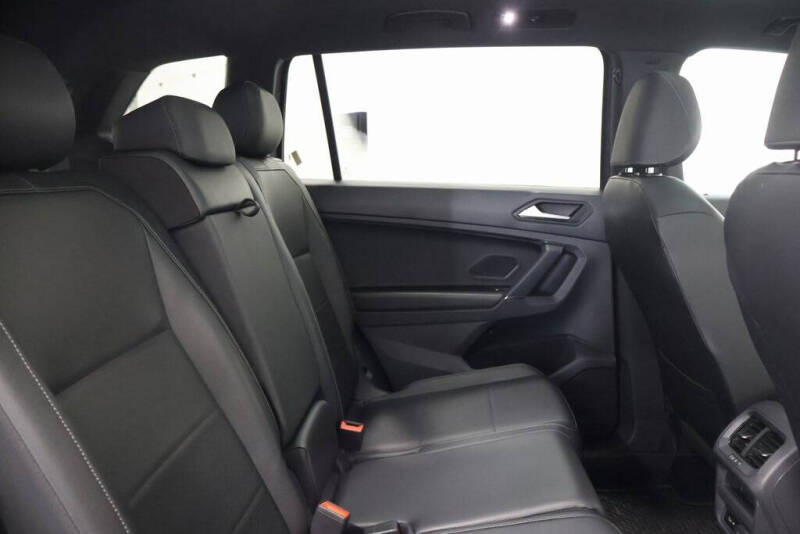 2020 Volkswagen Tiguan SE R-Line Black