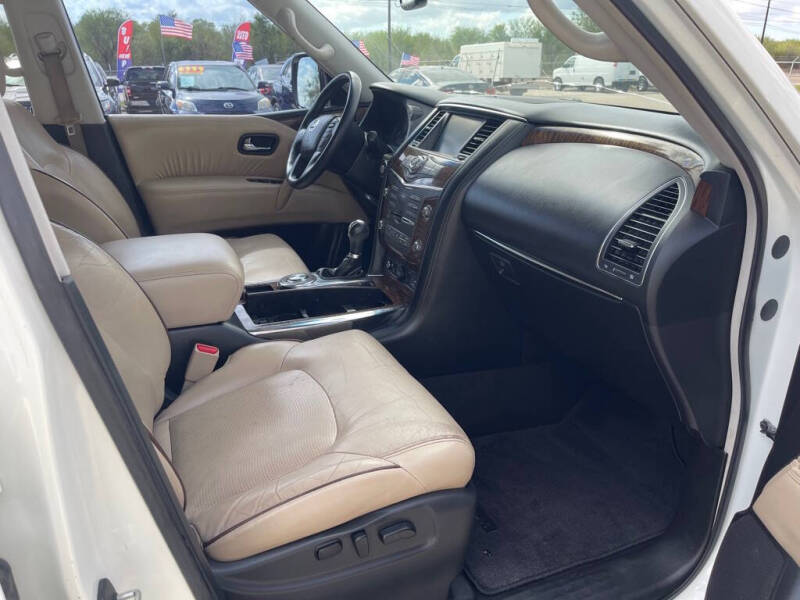 2017 Nissan Armada Platinum