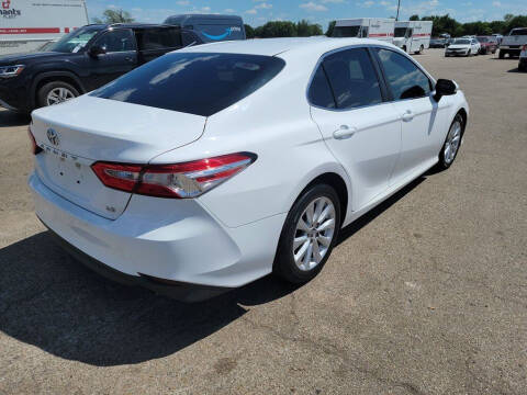 2018 Toyota Camry for sale at HERMANOS SANCHEZ AUTO SALES LLC in Dallas TX