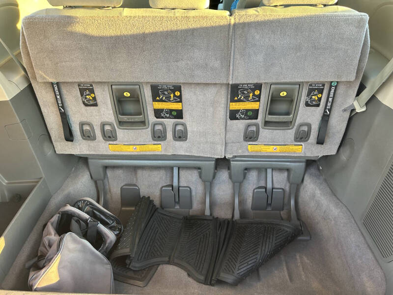 2013 Toyota Sienna L 7-Passenger