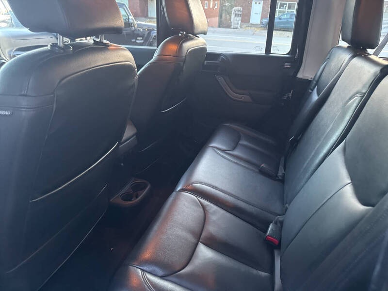 2014 Jeep Wrangler Unlimited Sport