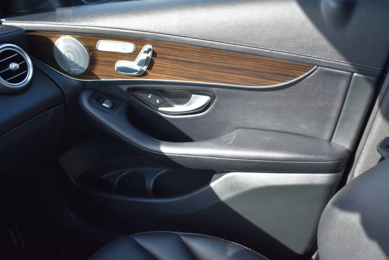 2017 Mercedes-Benz GLC GLC 300 4MATIC