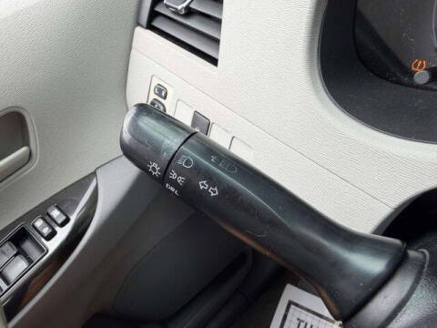 2012 Toyota Sienna
