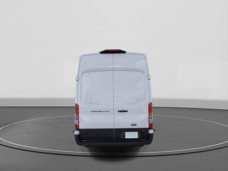 2026 Ford Transit 350