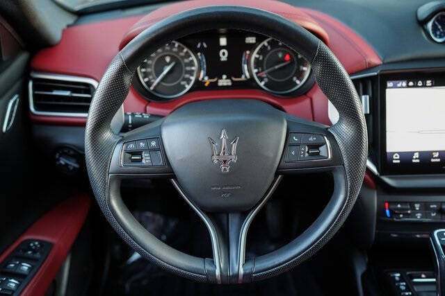 2023 Maserati Ghibli Modena