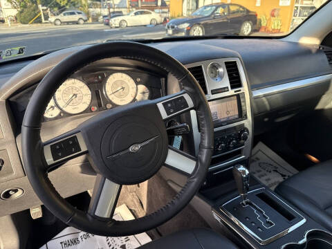 2010 Chrysler 300 Touring