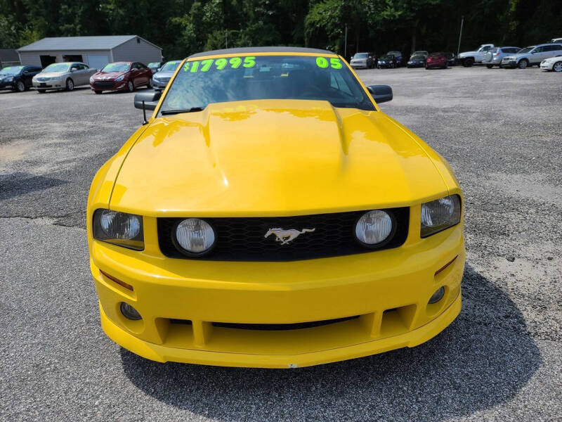 2005 Ford Mustang GT Premium