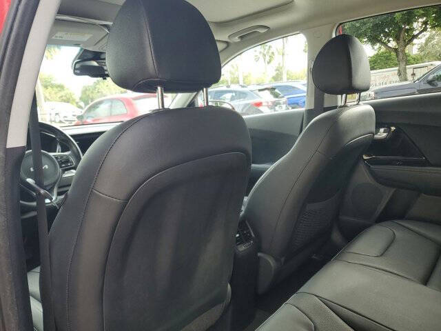 2022 Kia Niro EX Premium