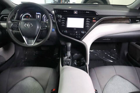 2020 Toyota Camry Hybrid LE