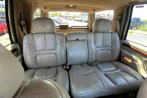 2000 Cadillac Escalade
