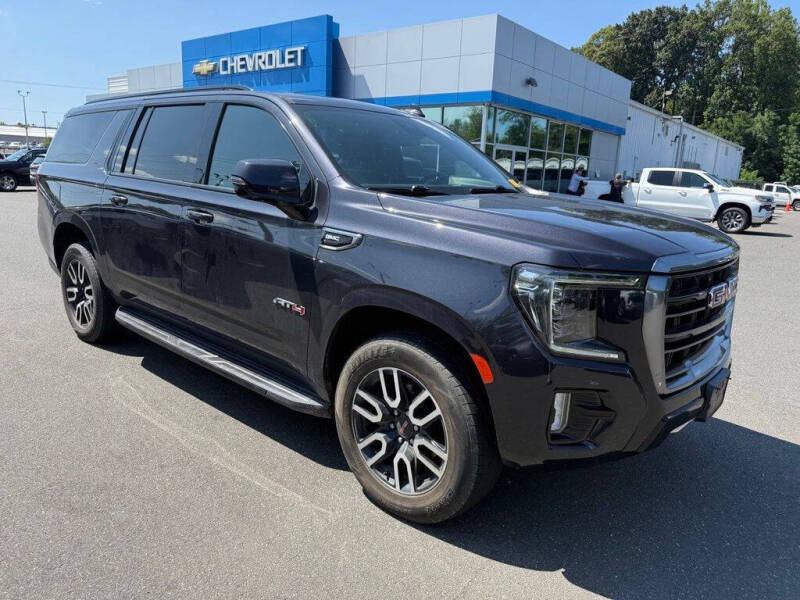 2023 GMC Yukon XL AT4