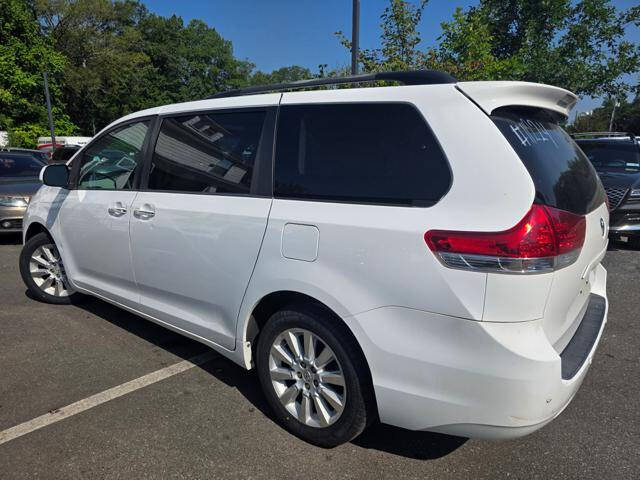 2013 Toyota Sienna