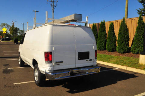 2011 Ford E-Series E-350 SD